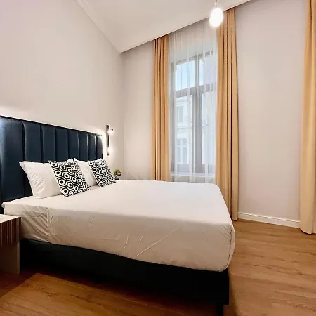 Hotel Urban Oasis *